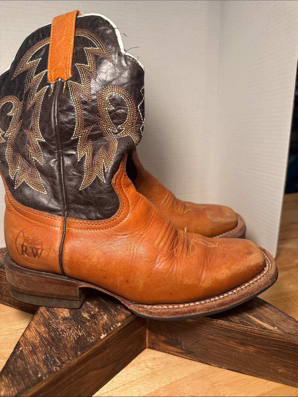 lol Vintage RW Western Cowboy Boots Brown & Black Leather Square Toe‎ Size 8